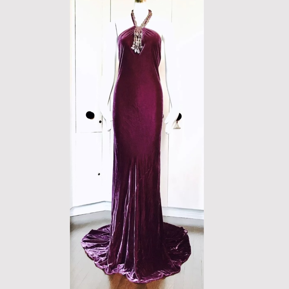 Oscar De La Renta Halter Gown Amethyst Swarovski’s
